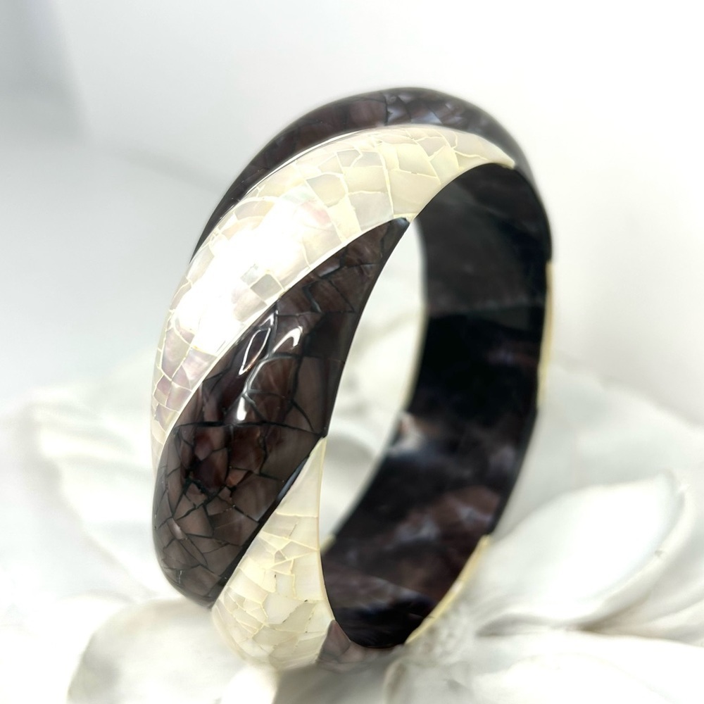 Vintage Mosaic Mother Of Pearl Shell Chunky Bangle
